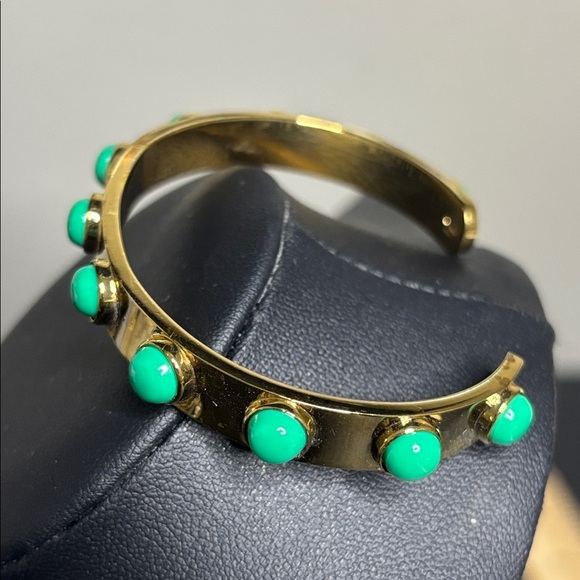 Kate Spade New York Modern Classic Green Tag Along Cuff Bracelet - Picture 2 of 7
